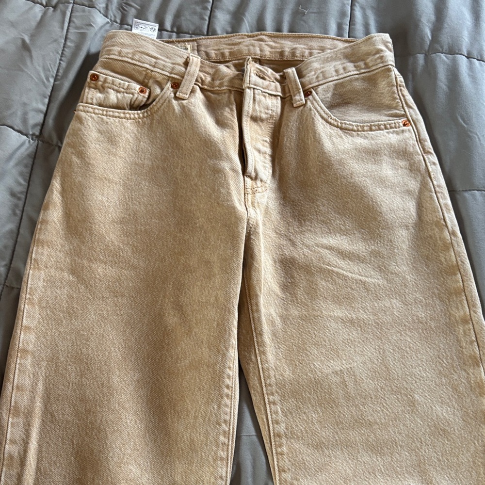 Levi's Jeans - Picture 4 of 11